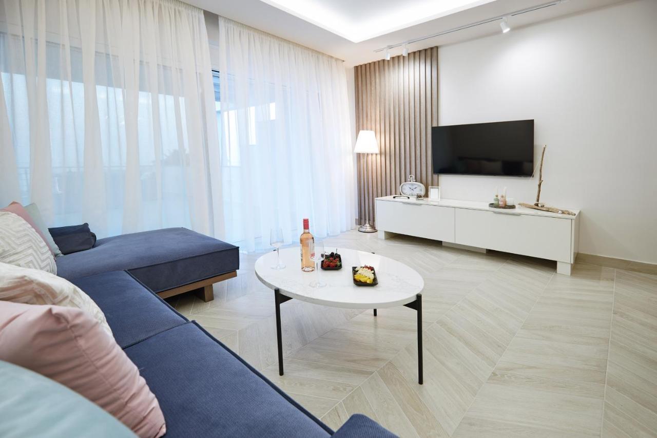 Horizon Seaside Living Appartement Nea Iraklitsa Buitenkant foto